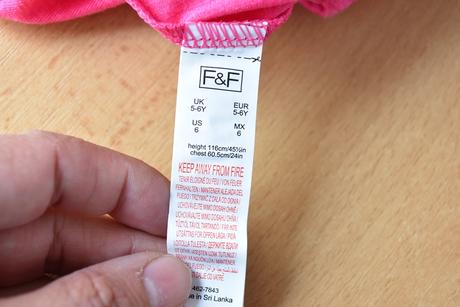 Tílko vel. 5 - 6 let, f&f,116