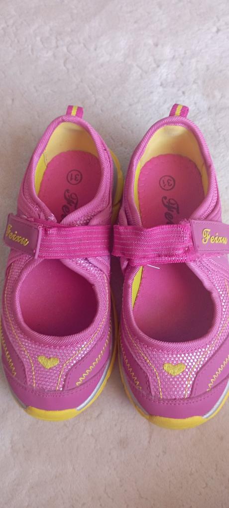 Sandálky zn."feixu" vel."31", 31