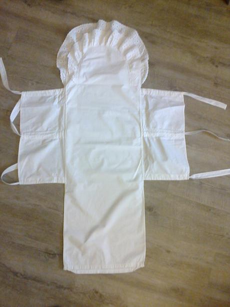 Retro krajková zavinovačka, 