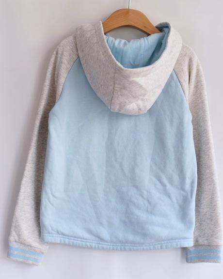 Mikina vel. 7 - 8 let, 128