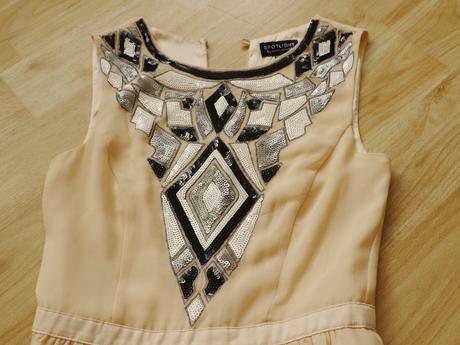 Saty telove barvy vel. 34 spotlight, 34