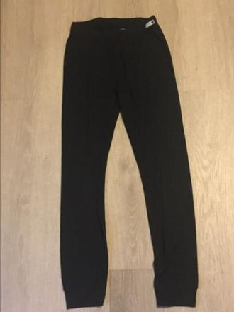 Lyžařské spodní prádlo, 146