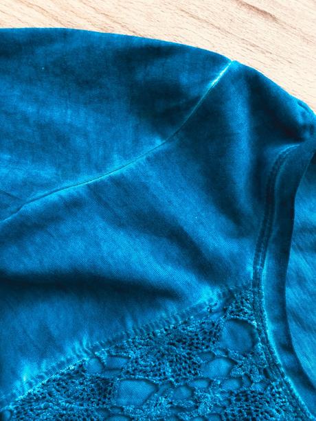 Modre tricko tyrkys-petrolejova barva 134/140, yigga,134