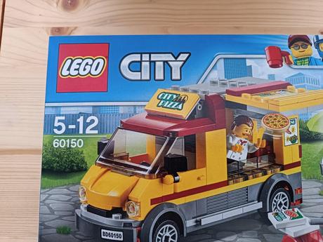 Lego city 60150 dodávka s pizzou, 
