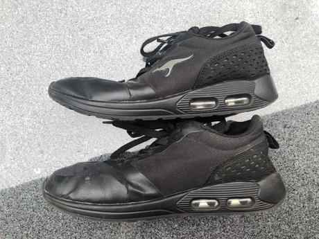 Kangaroos boty cerne 35, 35