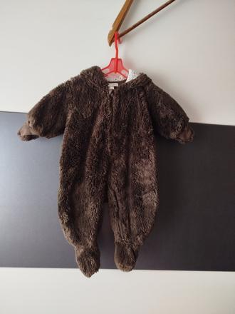 Chlupatý overal zn. h&m vel.62, h&m,62