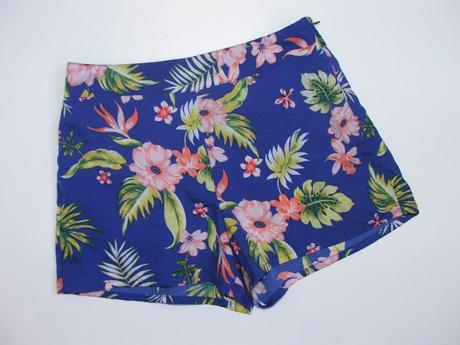 J1109 letní lehké šortky vel. 140, new look,140