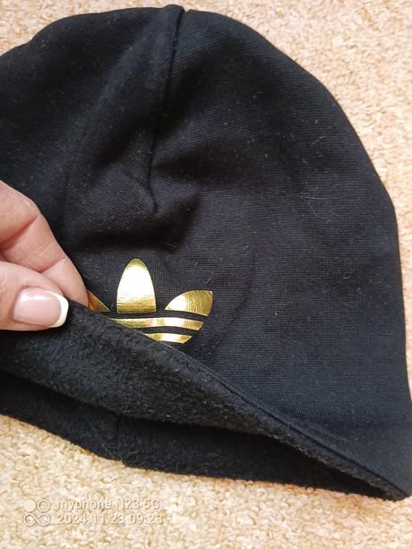 Čepice černá zlaté logo zn."adidas", adidas