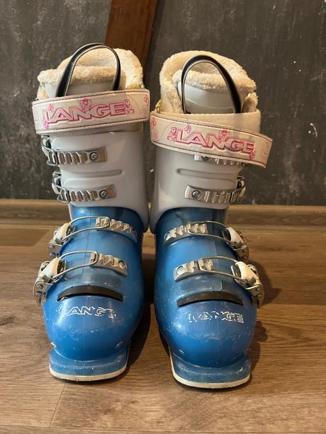 Lyžaky lange, lange,32