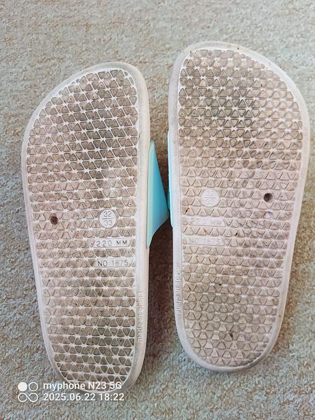 Pantofle "jednorožec" vel."32/33", 32