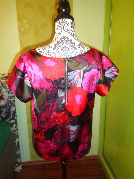 Výrazná halenka do gumy, next,42