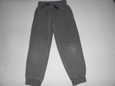 Chlapecké tepláky zn. pepperts vel.122/128, pepperts,122