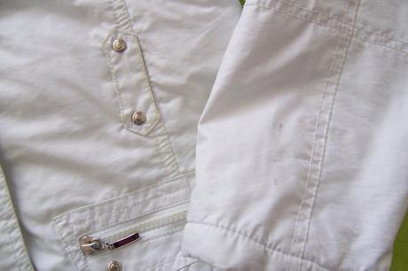 Bílá bunda s podšívkou a kapucí, m