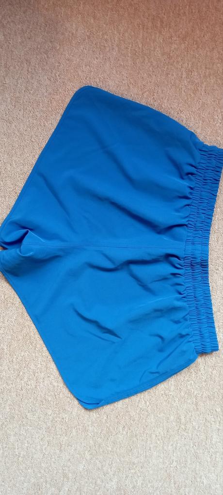 Šortky zn."beloved" vel."42", 42