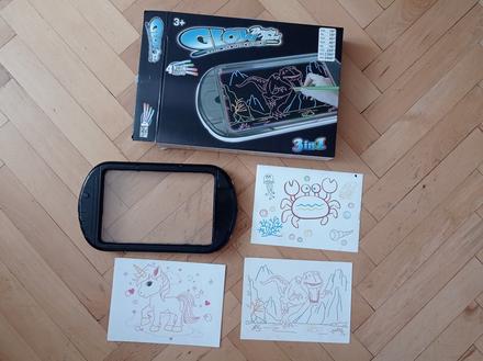 Stíratelná tabule na malování s led osvětlením,