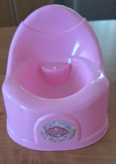 Vanička s panenkou a nočník, 