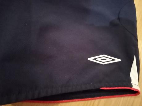 Šortky, umbro,134