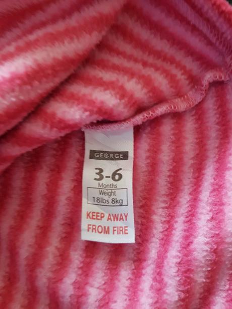 Krásné fleesové šaty značky george, vel.3-6 měsíců, george,62