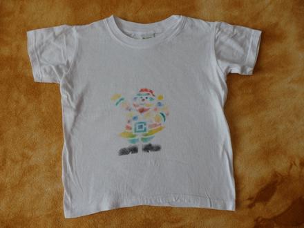 Tričko se santa clausem, 122