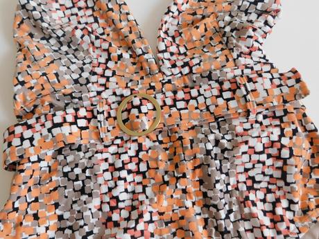 Dámské jednodílné plavky, 42