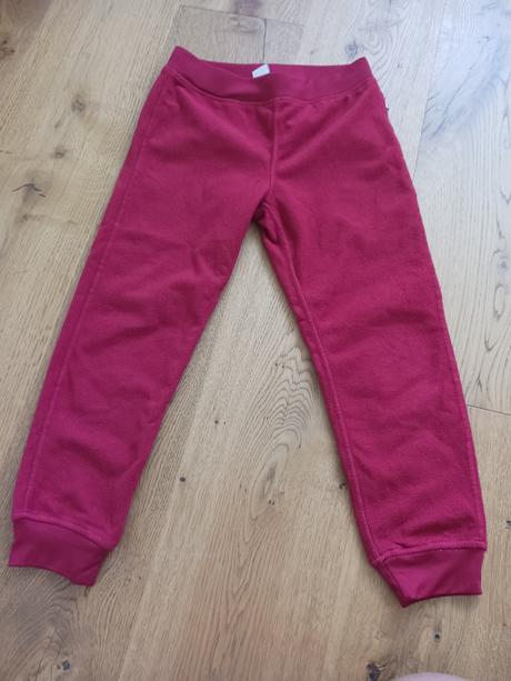 2x tepláčky č.122/128, 122