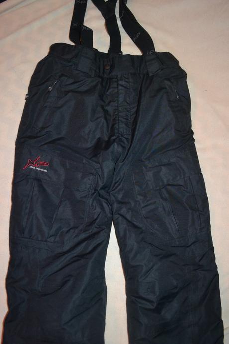 Kvalitní snowboardové,lyžařské kalhoty 152, 152