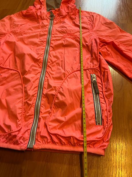 Bunda lehká vel. 134/140, staccato,134