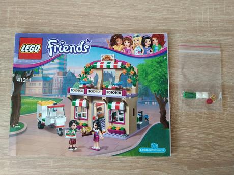Lego friends 41311 pizzerie v městečku heartlake,