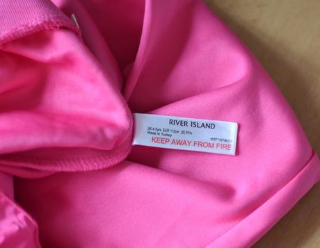 Tepláky vel. 4 - 5 let, river island,110