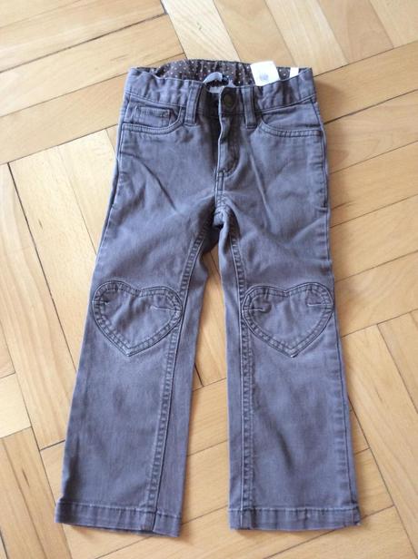 Kalhoty se srdíčky na kolenou, h&m,104
