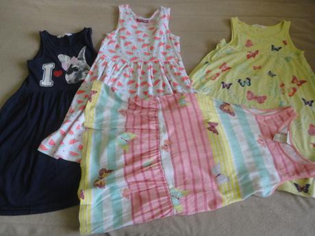 Žluté šaty hm, vel. 6-8 let s motýly, h&m,122