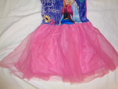 Luxusní šaty frozen s tylovou sukní - bodýčkové, c&a,134 / 140