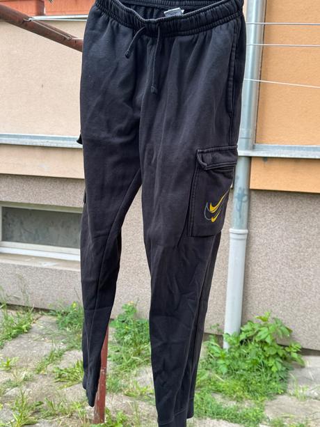 Teplaky, nike,152