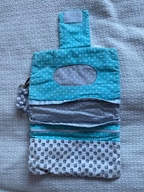 Přebalovací organizér/taštička na plenky, ubrousky,