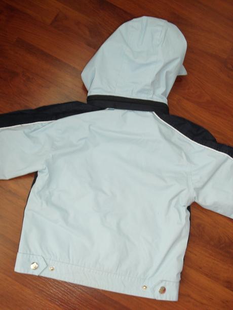 Přechodová bunda, 86