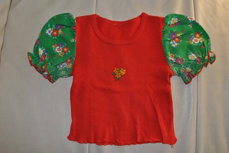 Tričko s květovanými rukávy, 80