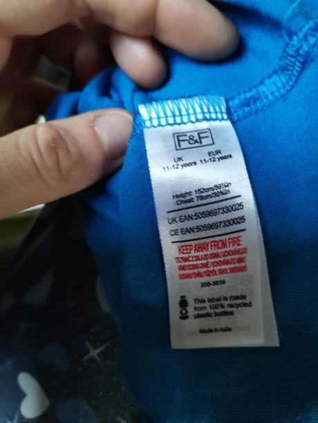 Tricko playstation, f&f,152