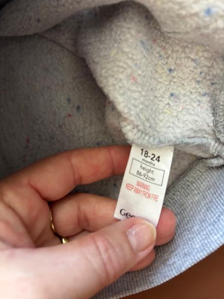 D79/ mikina šedá s dinosaury- v.18/24 mes., george,92