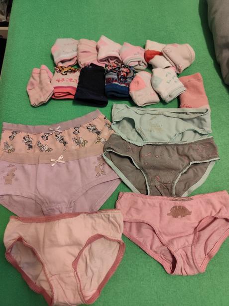 Holčička 104-122, 104–116