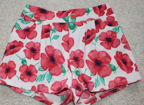 Op731. kraťasy s vlčími máky, f&f,104