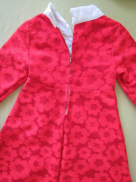 Kostým nastěnky, šaty ruska, 