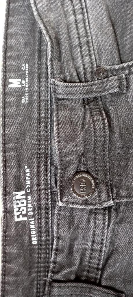 Šortky zn."fsbn" vel."m", m