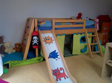 Dětská vyvýšená dřevěná postel - domestav, šířka (cm): 95,délka (cm): 210