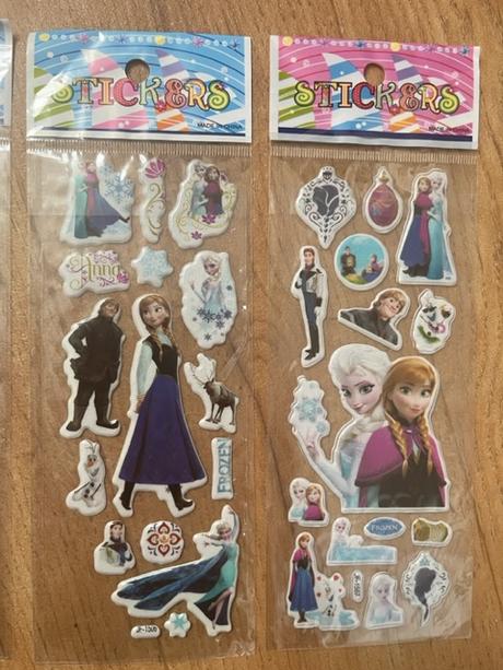 Samolepky frozen,