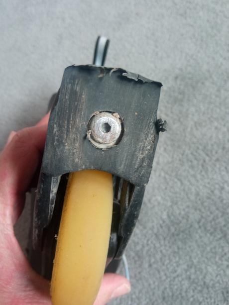 Inline brusle, rollerblade,41