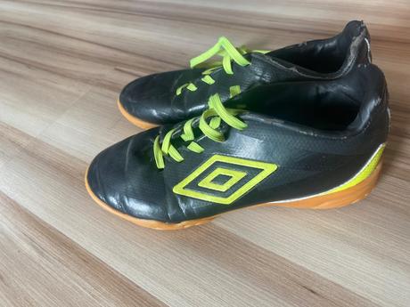 Boty do haly, umbro,33