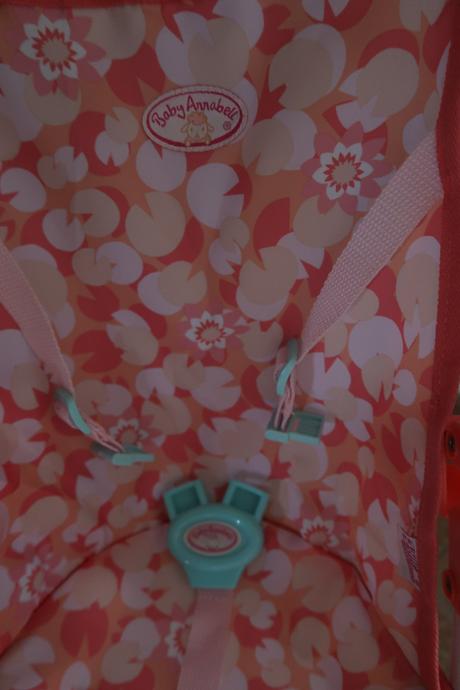 Kočárek pro panenky, 