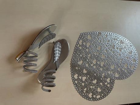 Nové stříbrné sandále, vel 38, pc 35eur, la vita,, john garfield,38