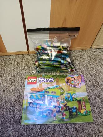 Lego friends 41339 mia a její karavan, 