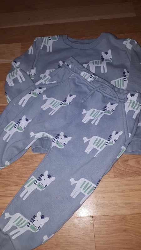 Komplet se zebry mikina + tepláky 86, marks & spencer,86